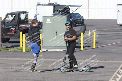 media/Oct-30-2025-Racers Edge (Thu) [[dabbdaf680]]/1-Around the Pits- Track Walk/